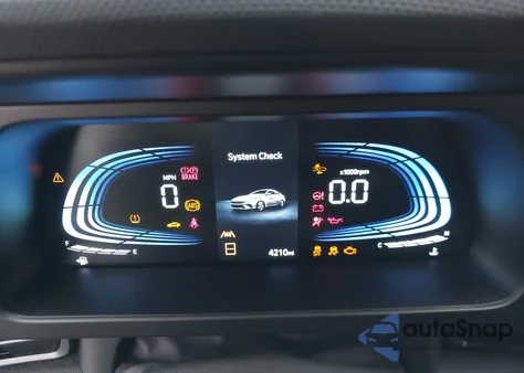 2025 Hyundai Elantra Sel Sport z USA, uszkodzony, nr VIN KMHLM4DG3SU079493